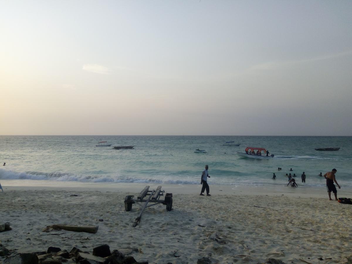 Asiya Beach Bungalow Nungwi Exteriér fotografie